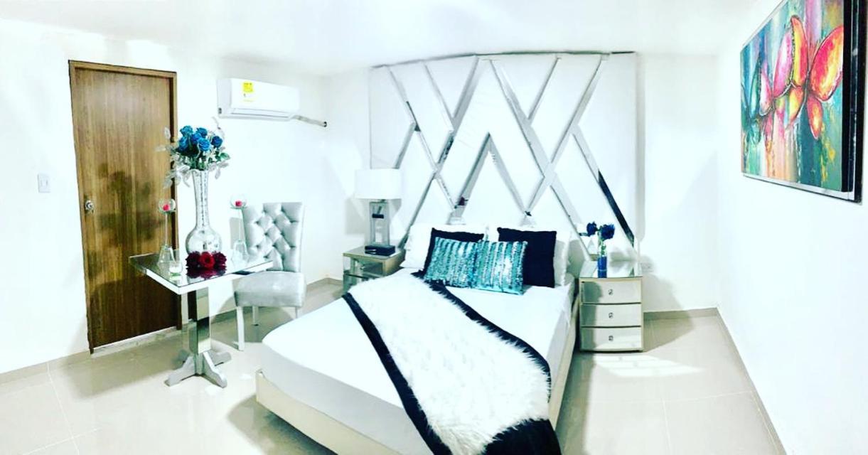 Hotel Platinum Barranquilla バランキージャ エクステリア 写真
