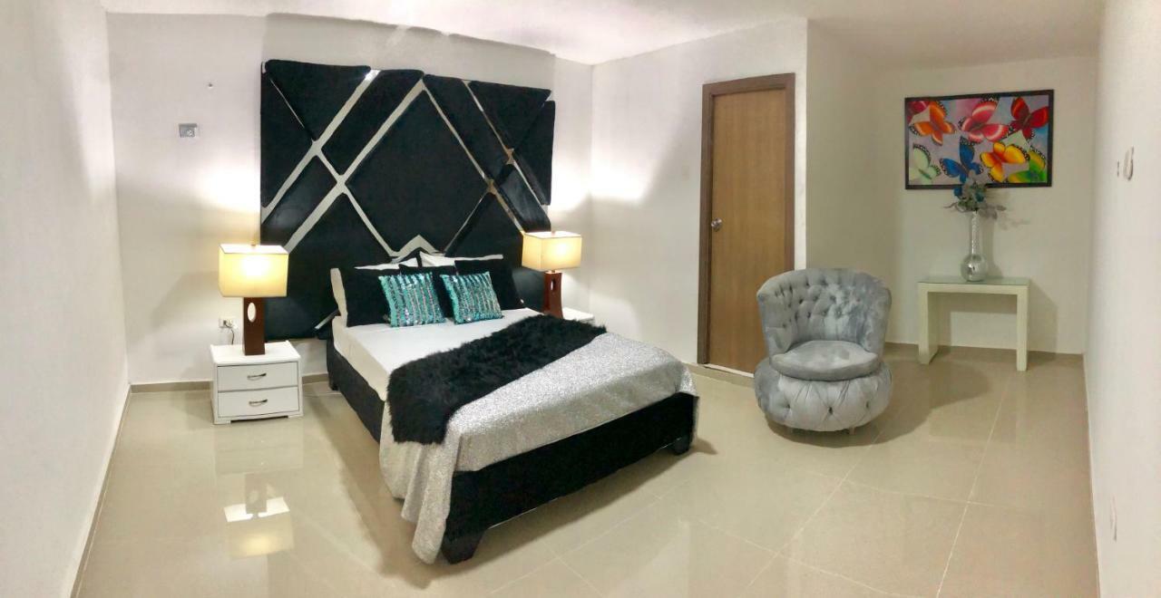 Hotel Platinum Barranquilla バランキージャ エクステリア 写真