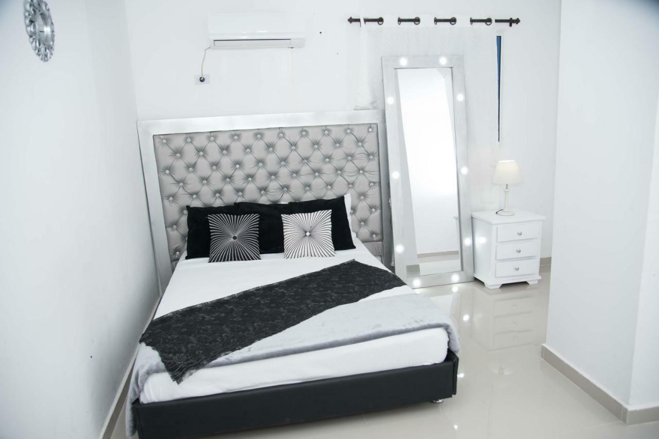 Hotel Platinum Barranquilla バランキージャ エクステリア 写真